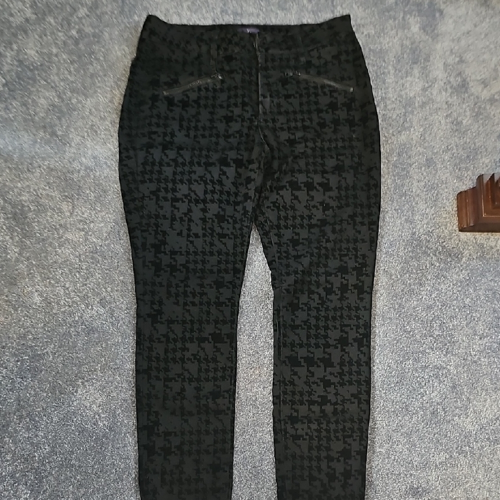 NYDJ Black Houndstooth Pants Size 6P